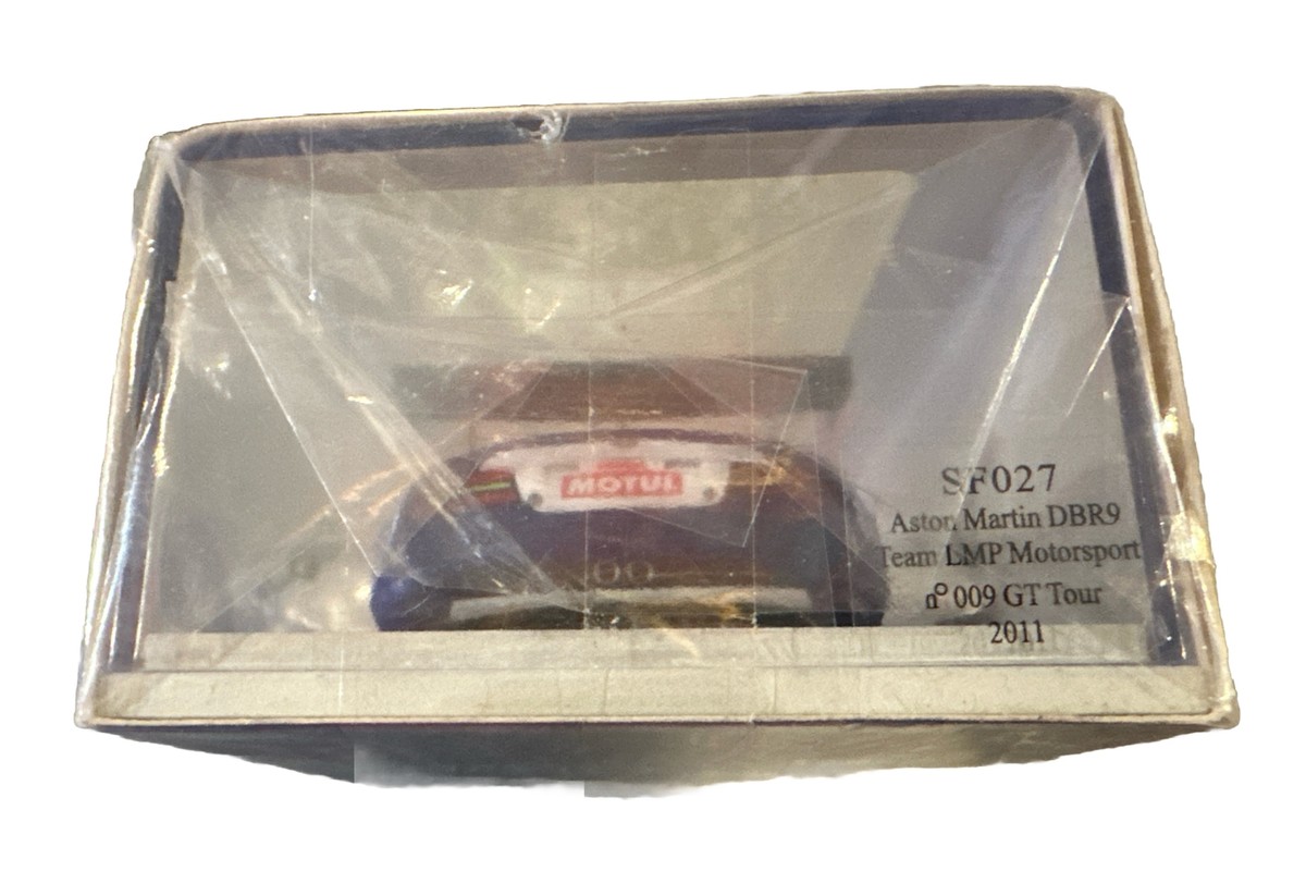 Spark 1:43 Aston Martin DBR9 # 007 LMP Motorsport GT Tour 2011 Limited