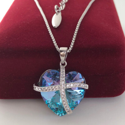 Deluxe Love You Halskette Herz Anhänger Collier Crystal 18K Weißvergoldet