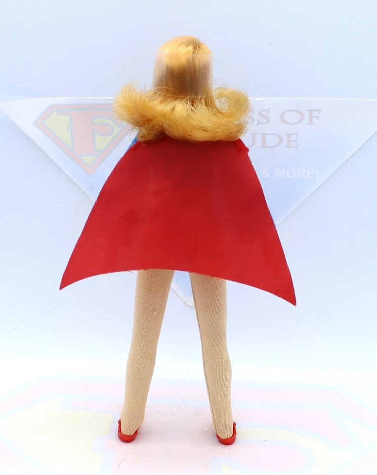 Figura de acción Mego Supergirl vintage 1974 WGSH 8" ~ cinturón original, capa ~ como nueva Foto 3 de 4