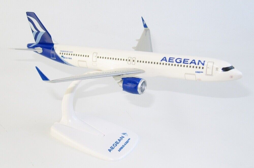 Aegean Airlines Airbus A321neo SX-NAA 1/200 scale desk model