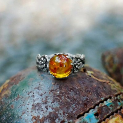 Vintage Amber Stone Flower Ring Silver Color Gothic Unisex Jewelry Gift