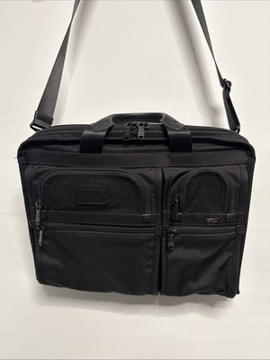 TUMI ALPHA 26114DH 17 Inch SLIM LAPTOP BRIEFCASE EUC