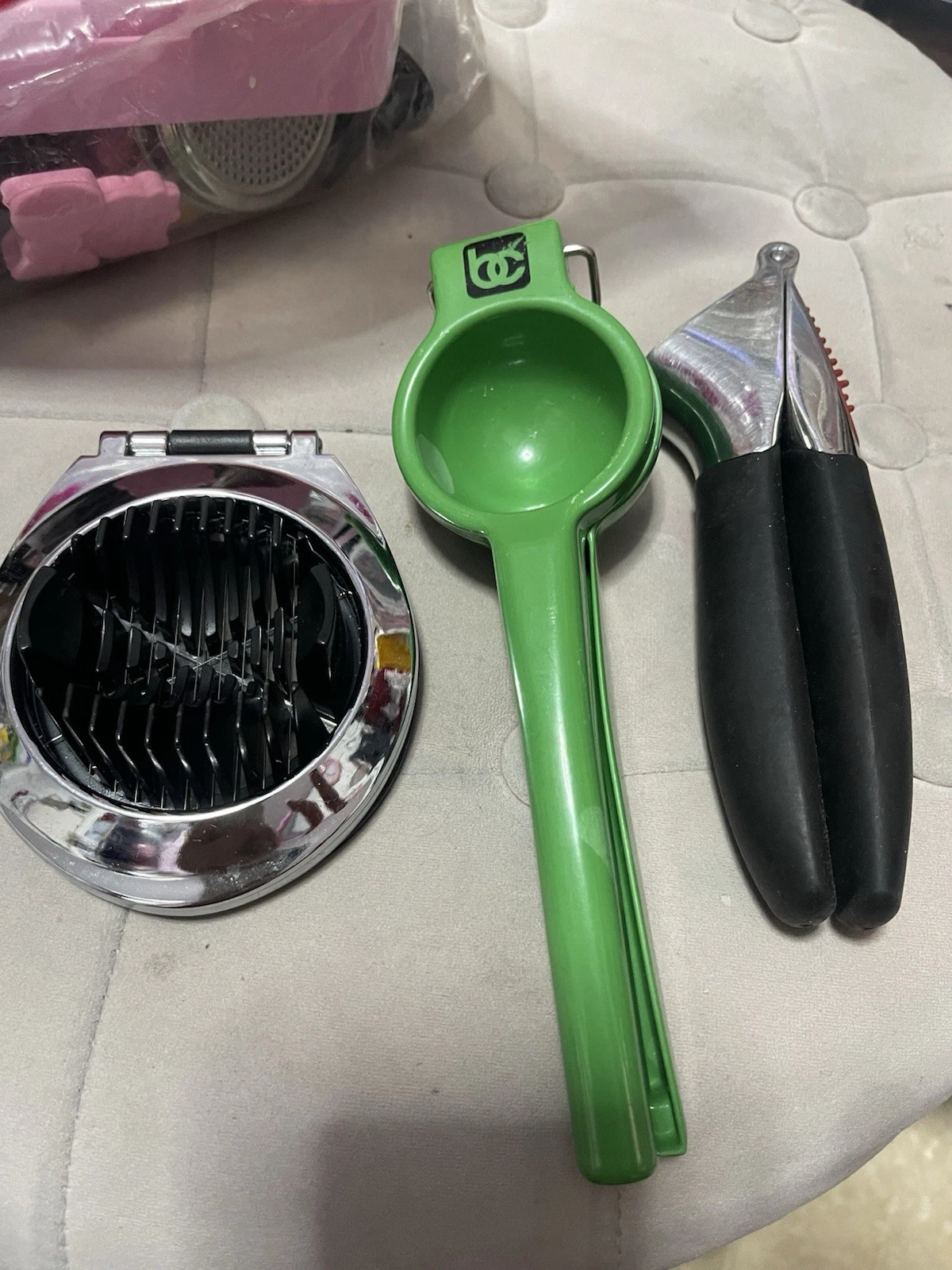 GARLIC MINCER EGG SLICER LIME JUICER