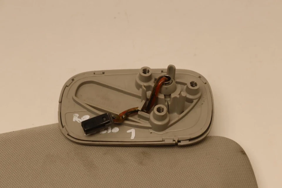 Parasol delantero izquierdo Chevy Avalanche 2007-2013 lado del conductor OEM Foto 4 de 4