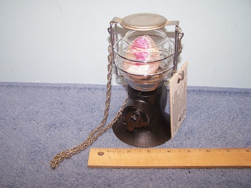 Century Propane Camp Light Model 7030i