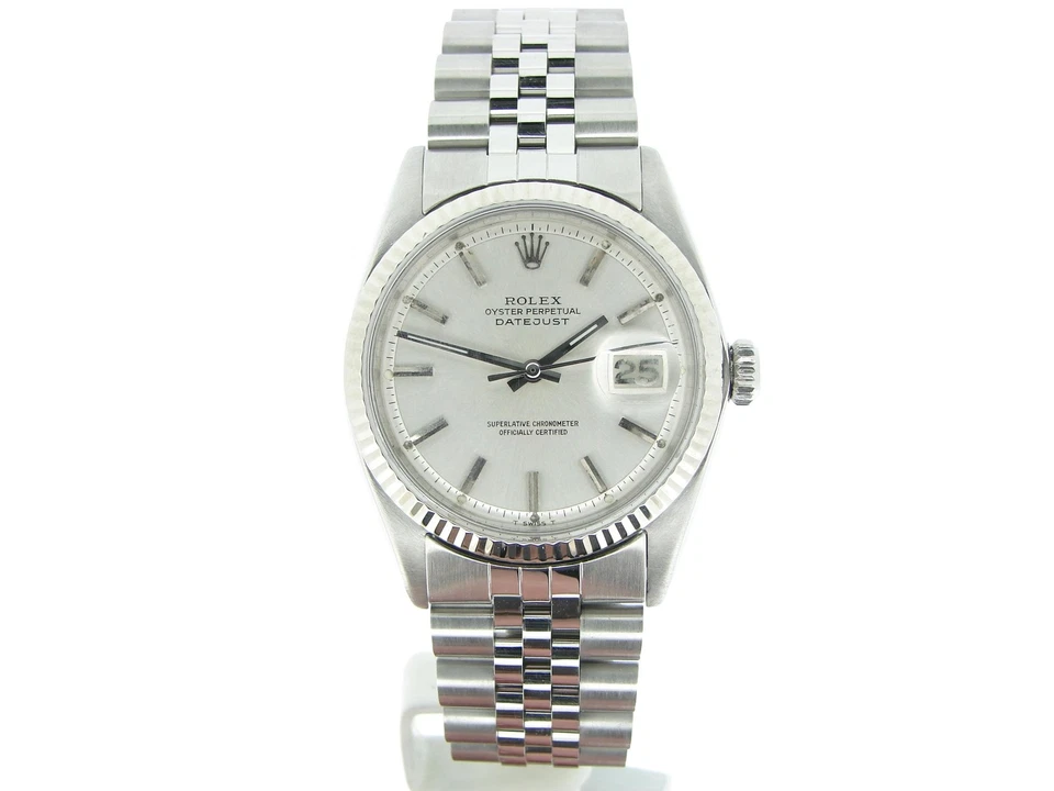 Reloj Rolex Datejust para hombre de acero inoxidable con bisel de oro blanco de 18 quilates esfera plateada 1601 Foto 2 de 4