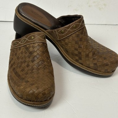 ECCO Leather Mules Women s 39 (US 8 - 8.5 ) Brown Basket Weave Clog Studded