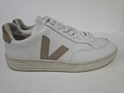 Veja Shoes Mens 8.5  White V Leather Sneakers Low Top Trainer