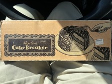 Vintage Hostess Cake breaker With Original Box 1950’s-1960’s Made In USA