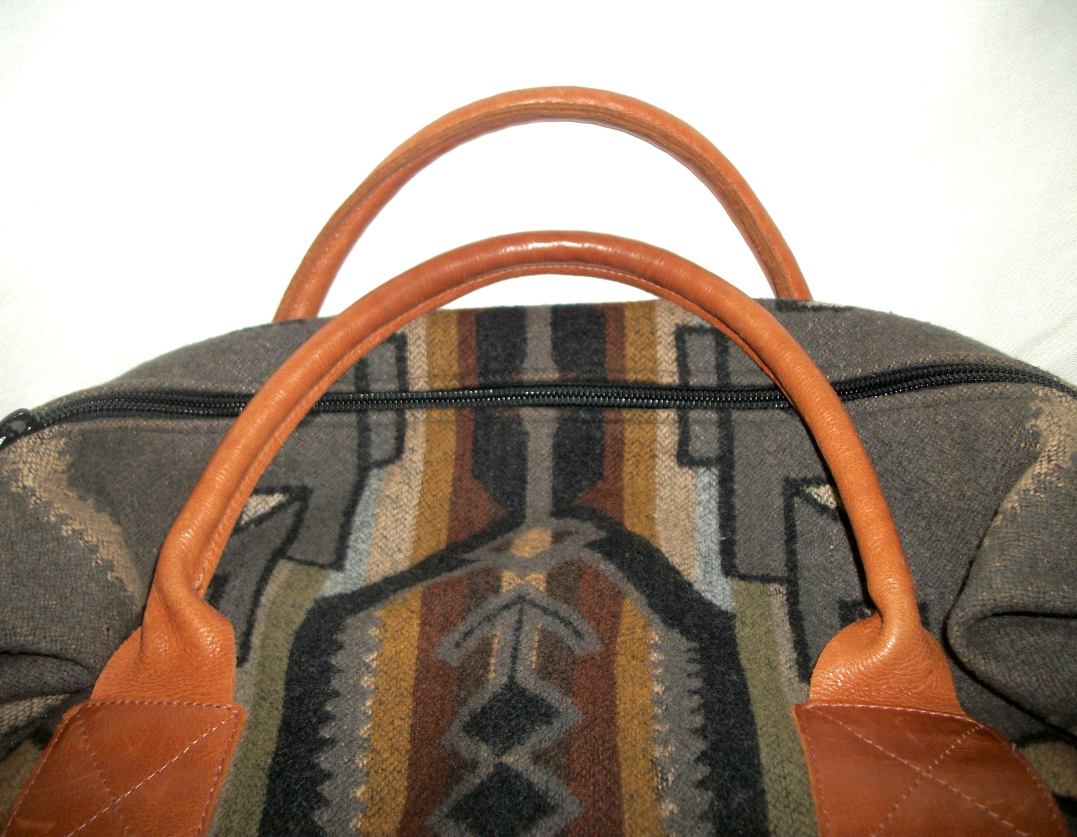PENDLETON WOOLEN MILLS WOOL LEATHER WEEKENDER BAG… - image 6