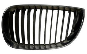 Kühlergrill seitlich L 51137077129 Farbe titansilber BMW 120i E81,E82,E8 Bj 2004