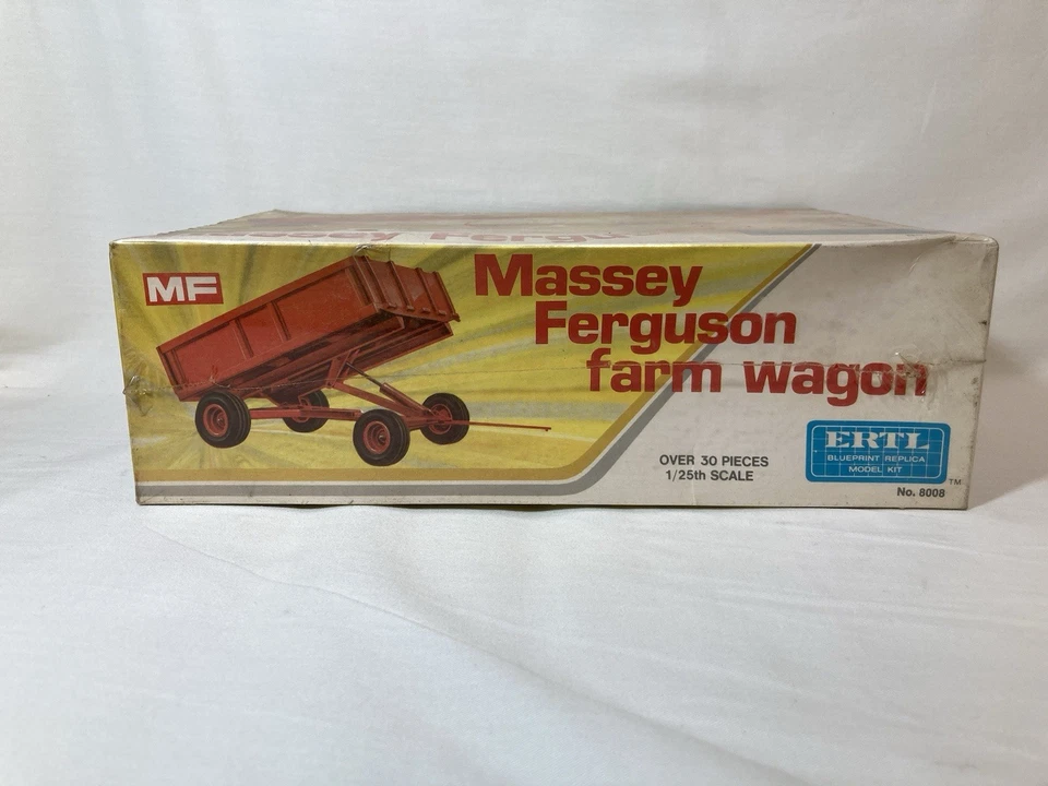 [1855] ERTL Model Kit Massey Ferguson  Farm Wagon Factory Sealed Kit #8008 - Image 3 of 4