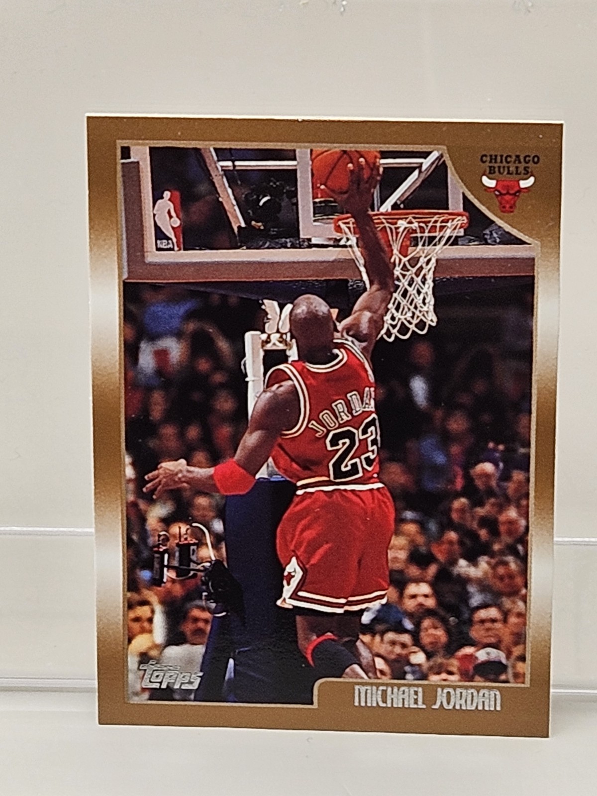 1998 Topps: # 77 Michael Jordan 