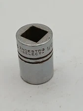 VINTAGE  INDESTRO SELECT USA 6216. SOCKET  1/2"  3/8" DRIVE  12 POINT
