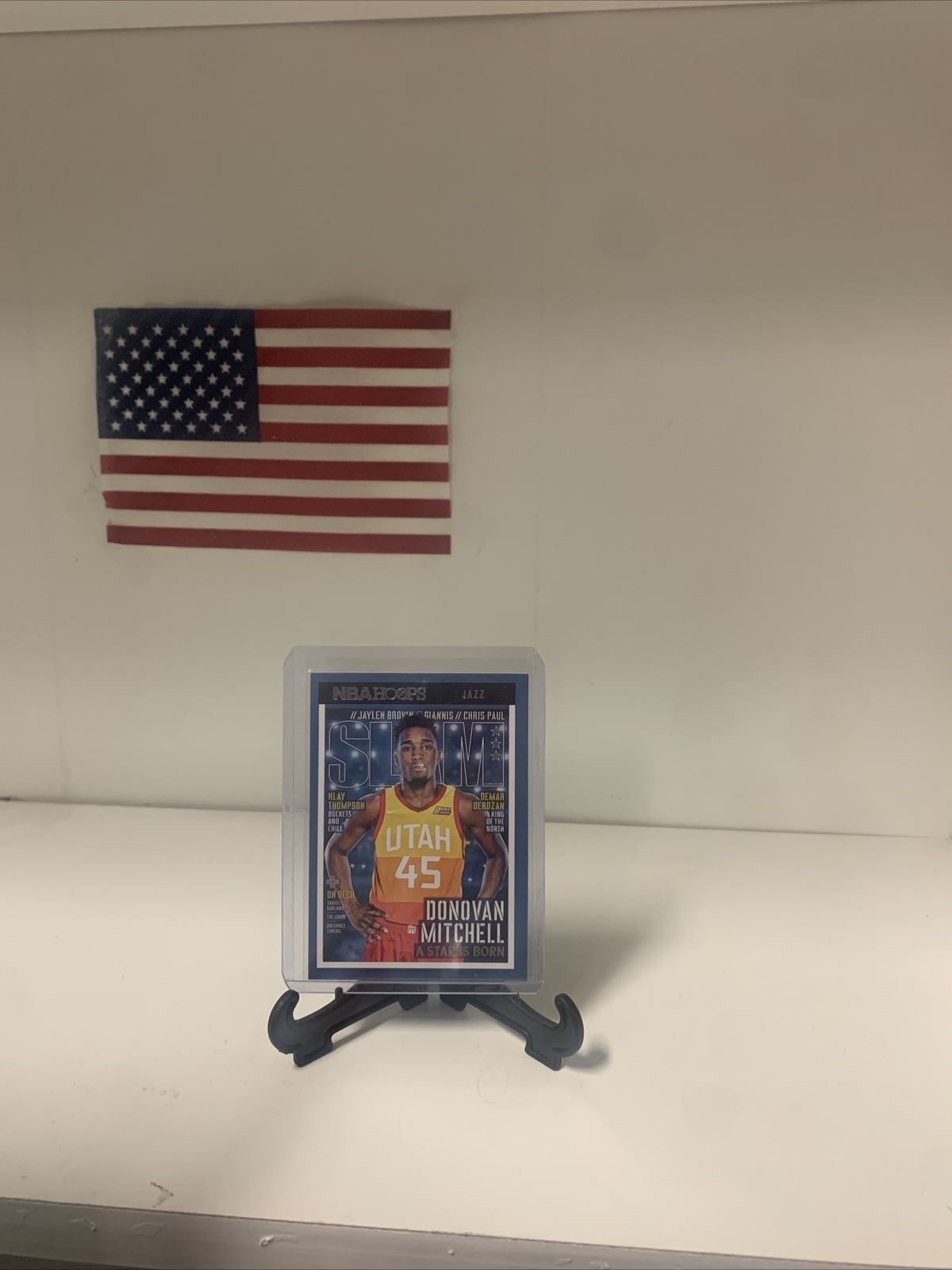 2021-22 Panini NBA Hoops SLAM Insert No. SLAM #215 - Donovan Mitchell