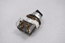 ALLEN-BRADLEY 800T-H2 SELECTOR SWITCH 2 POSITION KNOB 30.5MM