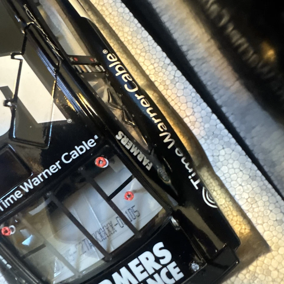 Cable Kasey Kahne 5 Time Warner 2013 1/24 Lionel Nascar Diecast Elite 125 hecho Foto 4 de 4