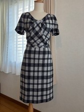 USED GUCCI SHORT SLEEVE CHECK DRESS XS VERYGOOD