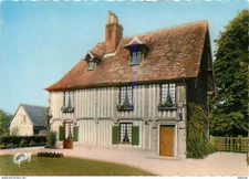 14 - Crevecoeur - Manoir du Priéuré - Manoir Normand à pans de bois ( colombages