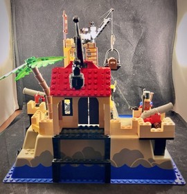 LEGO 6277 Pirates Imperial Trading Complete with Box Vintage