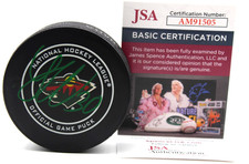 Minnesota Wild Collecting and Fan Guide 82