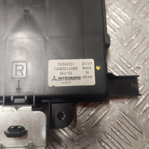Mitsubishi Outlander MK2 2.4 petrol ignition barrel key transponder ecu kit - Picture 17 of 24