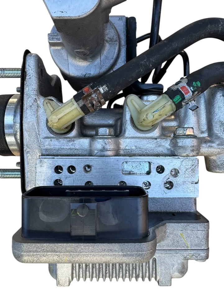 Bomba híbrida ABS Lexus HS250 2010 2011 2012 refuerzo de freno cilindro maestro OEM Foto 4 de 4