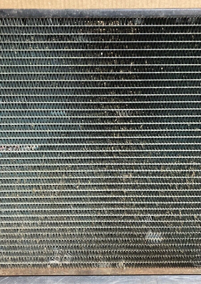 82-91 Chevy GMC S10 S15 Blazer Jimmy 2.8l 15-1/4" Radiator 1" Thick OEM — 第 4/4 张图片