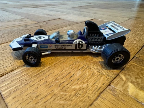 Corgi Toys Whizzwheels Surtees T.S.9 F.1. diecast metal vintage toy car