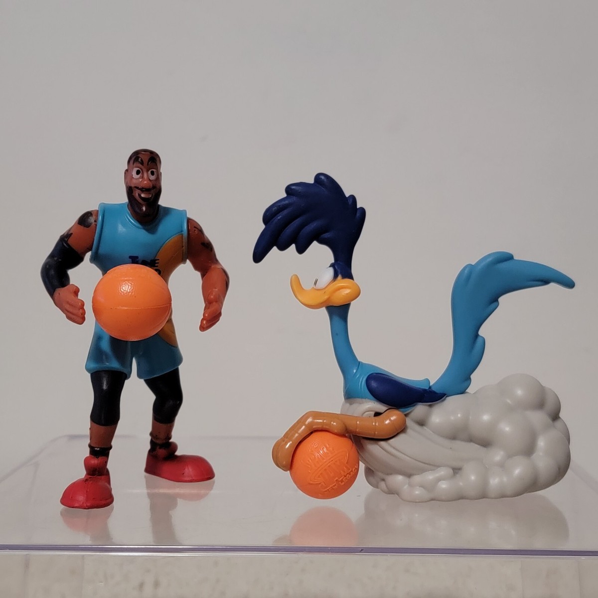 lebron james road runner