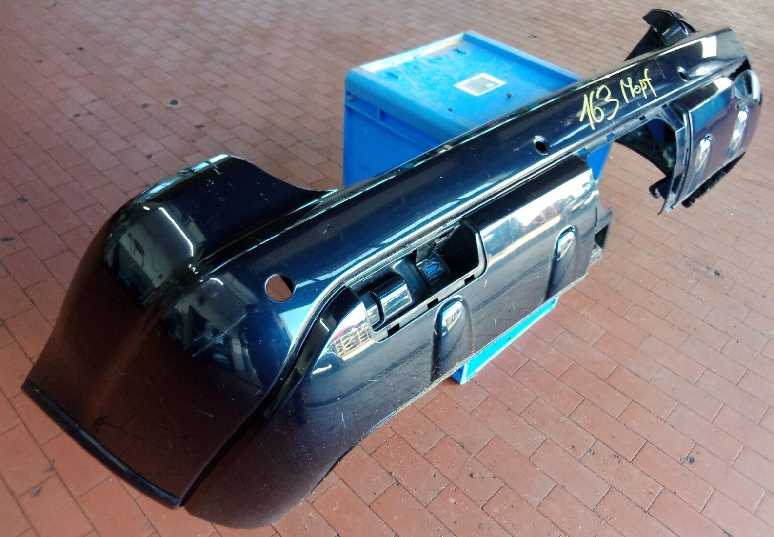 Bumper Rear 3 5 Deurs/ Met Pdc/ Geen Sport/ Zie 7410en;; - KTG GRIJS A2