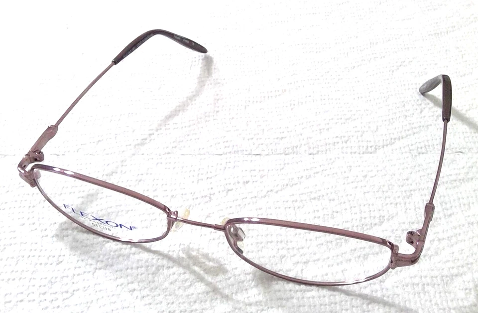 Marco óptico de metal ovalado berenjena ligera Flexon 664 53-18-135 Foto 2 de 2