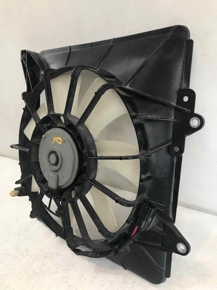 Conjunto de ventilador condensador de transmisión OE 38616rb0003 para Honda Fit 2009-2014 Foto 2 de 4