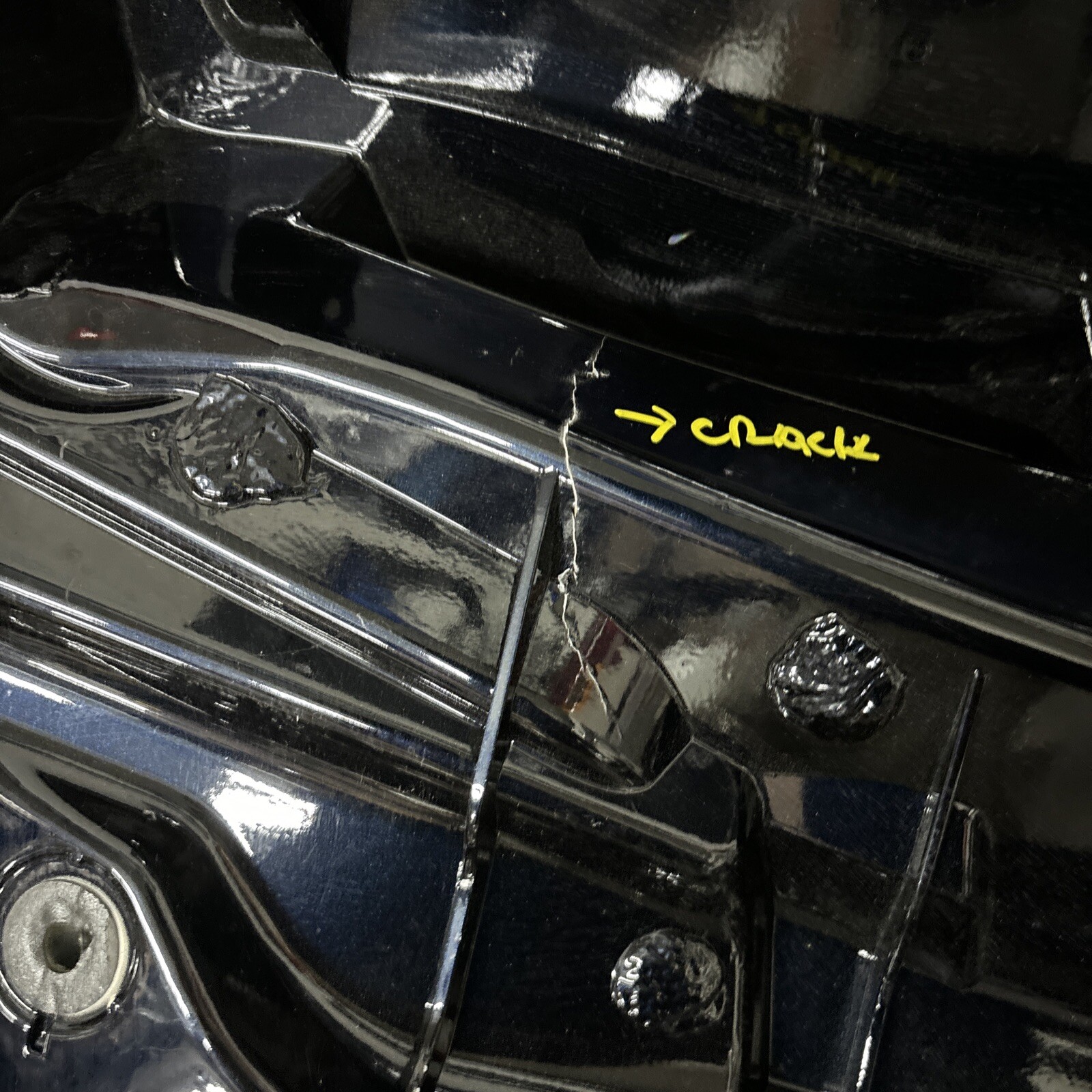 2017-2022 ASTON MARTIN DB11 REAR LIFT GATE TAIL GATE #2197