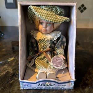 Vtg Maggie Collection Limited Edition Doll  Poseable Jointed Porcelain NOS NIB