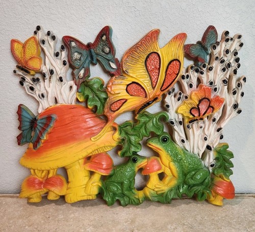 Vintage HOMCO 70's MCM Decor Frogs Butterfly Mushrooms Butterflies Wall Hanging