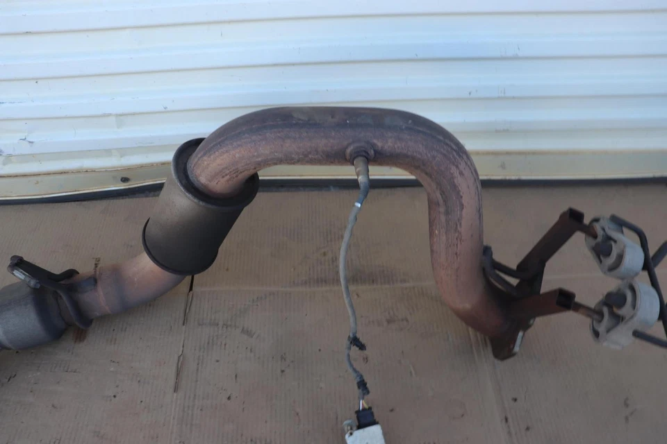 Ford F350 SD 2013-2017 6,7 L diésel silenciador tubo convertidor conjunto OEM Foto 3 de 4