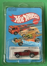 1982 Hot Wheels '57 T-Bird Die-Cast #2013 with Metal Flake Paint Unpunched Card