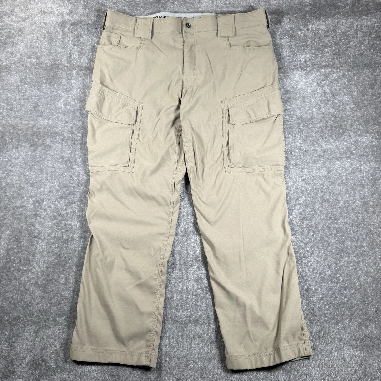 Duluth Pants Men’s 40x30 Beige DuluthFlex Dry On The Fly Standard Fit Cargo