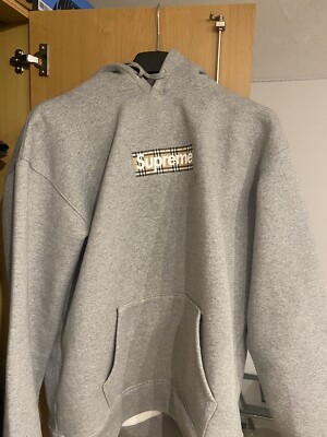 Supreme x Burberry  Grau  Größe XL