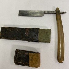 ANTIQUE WADE  BUTCHER 7/8 " BEAUTIFUL ETCH BLADE STRAIGHT RAZOR SHEFFIELD HORN