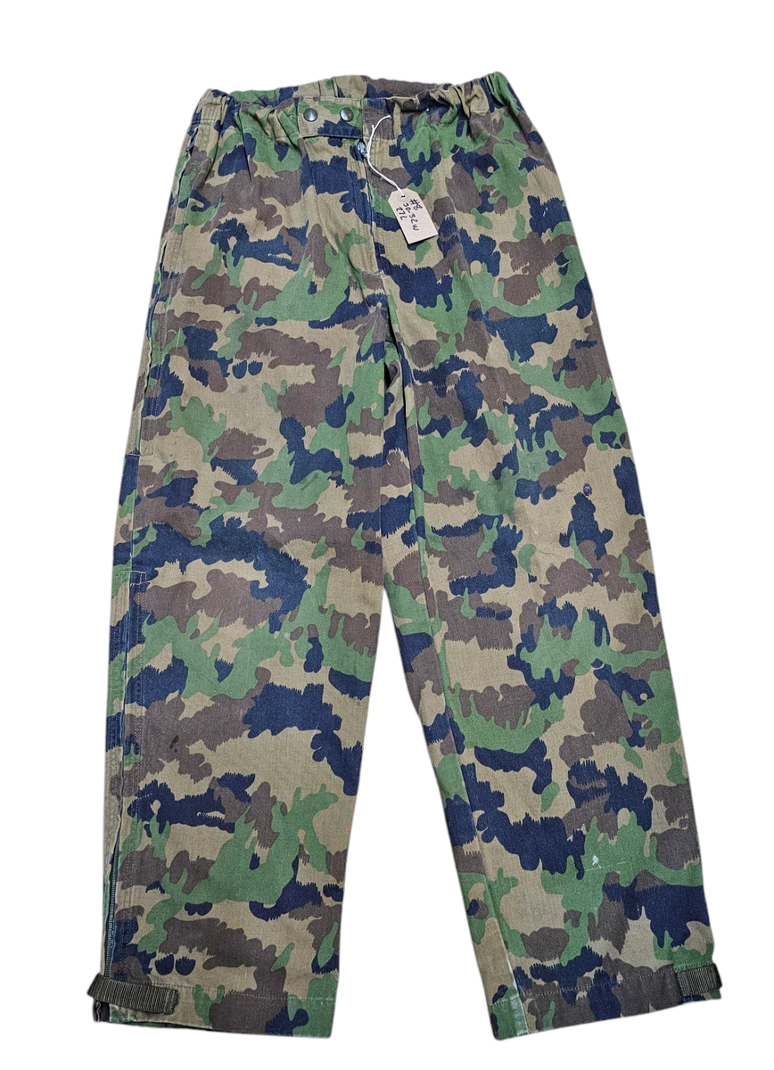 Genuine Swiss Taz 90 Woodland Camo Combat Over Trousers 40 30-32W