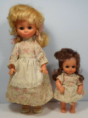 VTG 70's - VINYL HEAD GIRLS DOLL SET w/ CLOSING EYES & HAND-MADE CLOTHES
