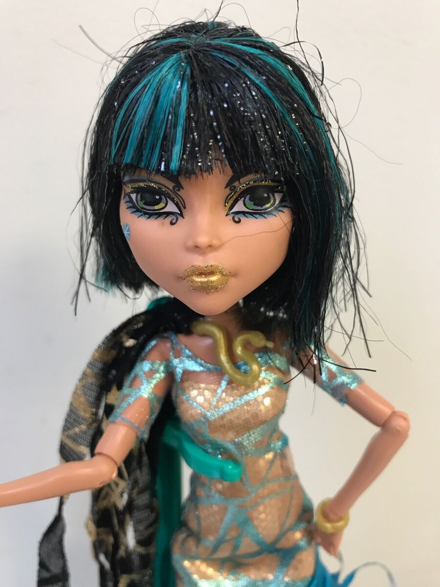 Monster High Ghouls Rule Cleo De Nile Doll