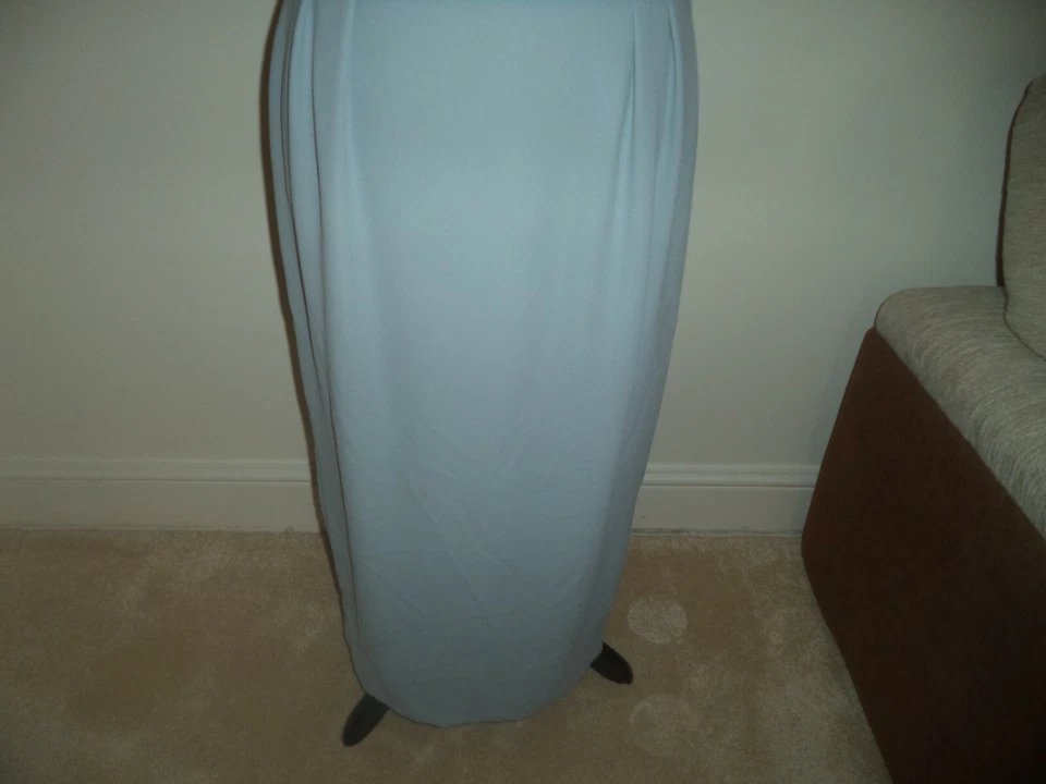 (54) Vestido Donna Morgan azul/gris en polvo talla 14 usado una vez en una boda Foto 2 de 4