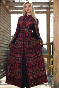 palestinian kaftan