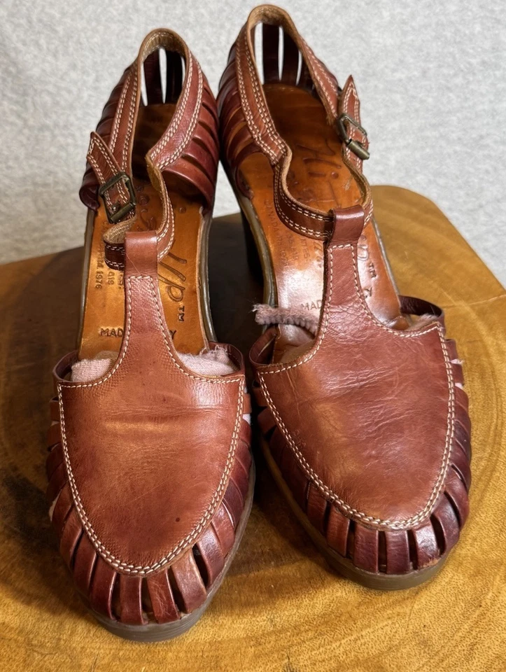 Zapatos Hi Up Famolare cuña ondulada años 70 de colección correa en T para mujer talla 6,5 M Foto 2 de 4