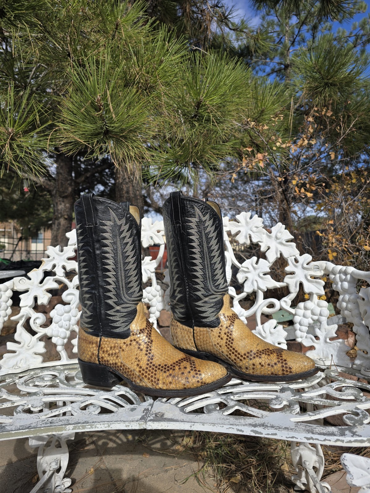 9.5D 🔥🐍 ROCK PYTHON SNAKESKIN POINTED TOE🔥🐍 V… - image 12