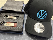 Brand New W Box Authentic Vw Crest 2 Key Ring Set Cap 39 Thirty Ml