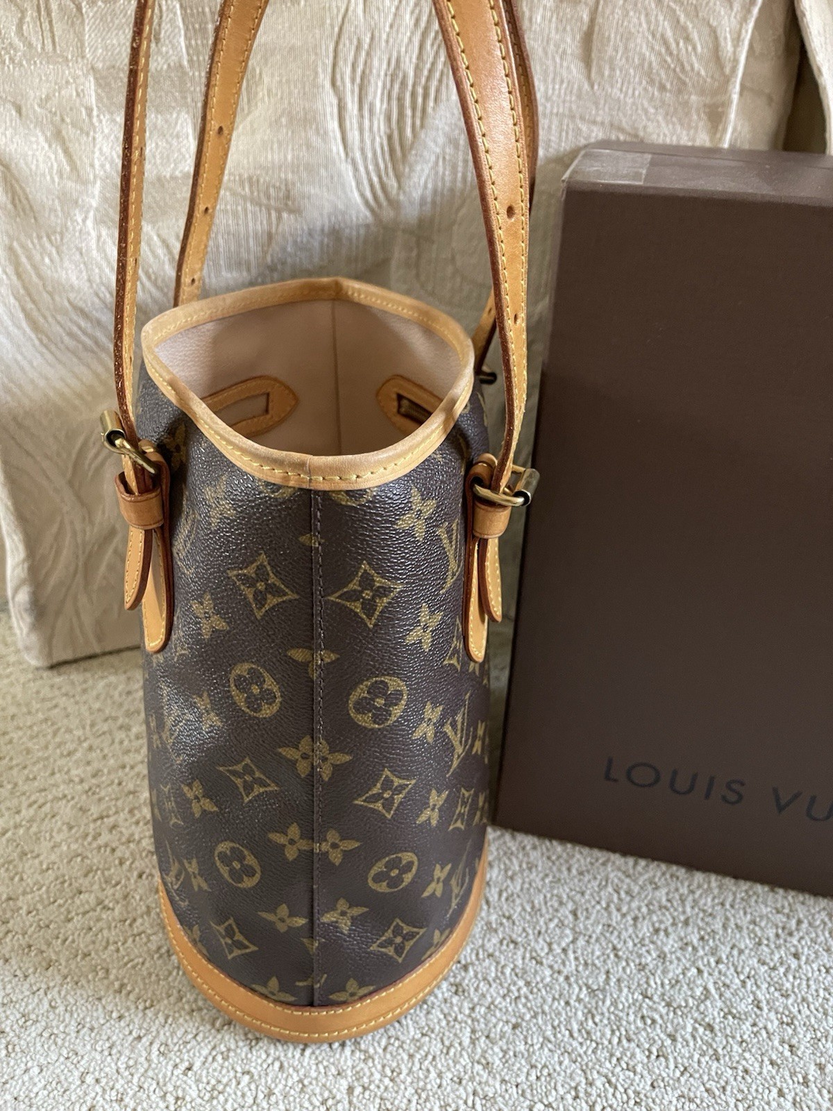 LOUIS VUITTON PETIT BUCKET MONOGRAM CANVAS SATCHE… - image 20